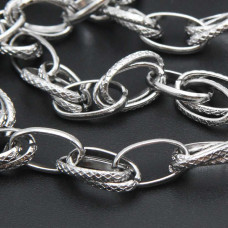 Catena in acciaio ovale doppia maglia intagliata 14x8 mm 50 cm