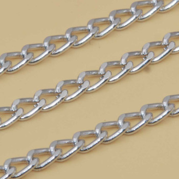 Catena alluminio argento piatta 6.5x4.4 mm conf. 1 mt