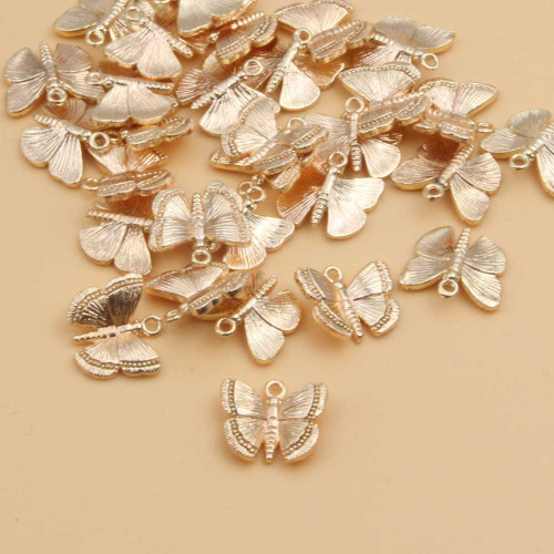 Charms farfalla gold plated 11 mm 1 pz