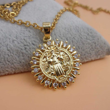 Ciondolo sacro tondo oro con strass 22.2 mm 1 pz Ciondolo sacro tondo oro con strass 22.2 mm 1 pz