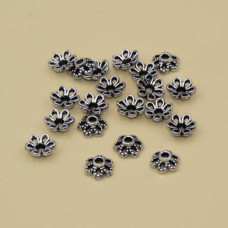 Coppette fiore 6 petali zama 6 mm conf. 50 pz Coppette fiore 6 petali zama 6 mm conf. 50 pz
