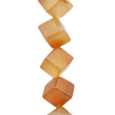 Corniola cubo liscio 10 mm circa 2 pz Corniola cubo liscio 10 mm circa 2 pz