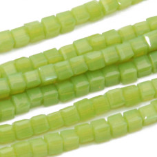 Cristalli cubic 2 mm green filo 40 cm