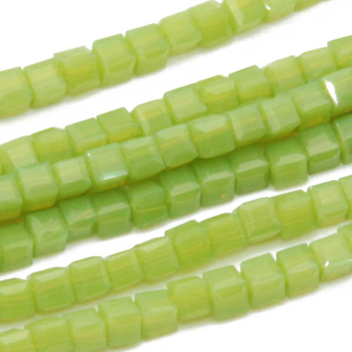 Cristalli cubic 2 mm green filo 40 cm