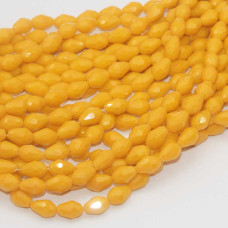 Cristalli gocce gialle 11.5x7.5 mm sfac. filo 45 cm Cristalli gocce gialle 11.5x7.5 mm sfac. filo 45 cm