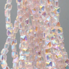 Cristalli quadrati grado A++ 4 mm light pink A/B filo 40 cm Cristalli quadrati grado A++ 4 mm light pink A/B filo 40 cm