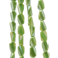 Cristalli rettangolo twister verde A/B 6.5x4 mm filo 55 cm