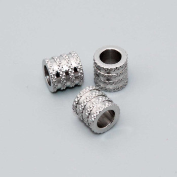 Distanziatori in acciaio tubicino 8x8 mm satinato conf. 4 pz