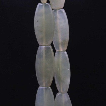 Giada verde ovale 36x18 mm liscia 1 pz