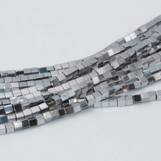 Ematite cubetti 4 mm filo 40 cm