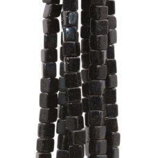 Onice nero cubetti 4 mm filo 40 cm Onice nero cubetti 4 mm filo 40 cm