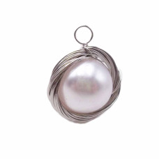 Pendente in ottone rodiato con perla in resina 17 mm pacco 1 pz
