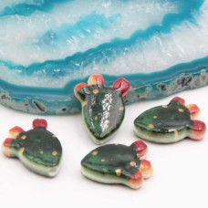 Perline in ceramica cactus verde rosso 17x13 mm conf. 2 pz