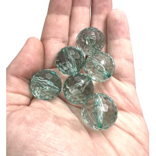 Perline in resina light green 20 mm sfac. 6 pz Perline in resina light green 20 mm sfac. 6 pz