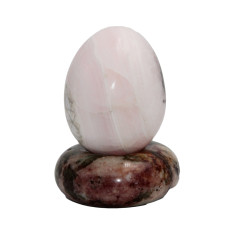 Uova pietra dura agata rosa 57 mm 156 grammi Uova pietra dura agata rosa 57 mm 156 grammi