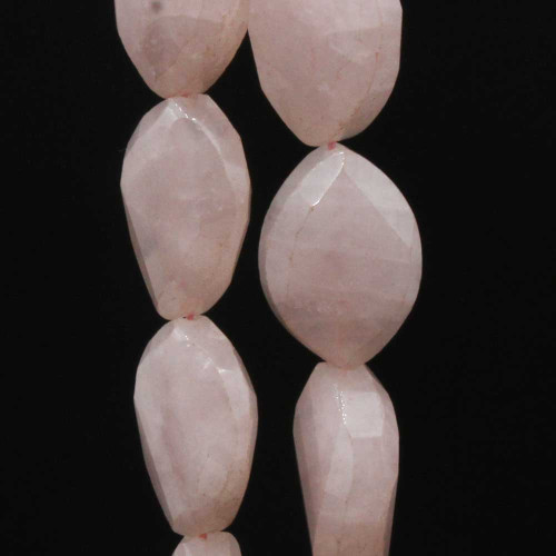 Quarzo rosa sfac. goccia 26x18 mm 1 pz