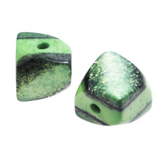 Pepita in resina verde con polvere glitter 14x17 mm pacco 4 pezzi
